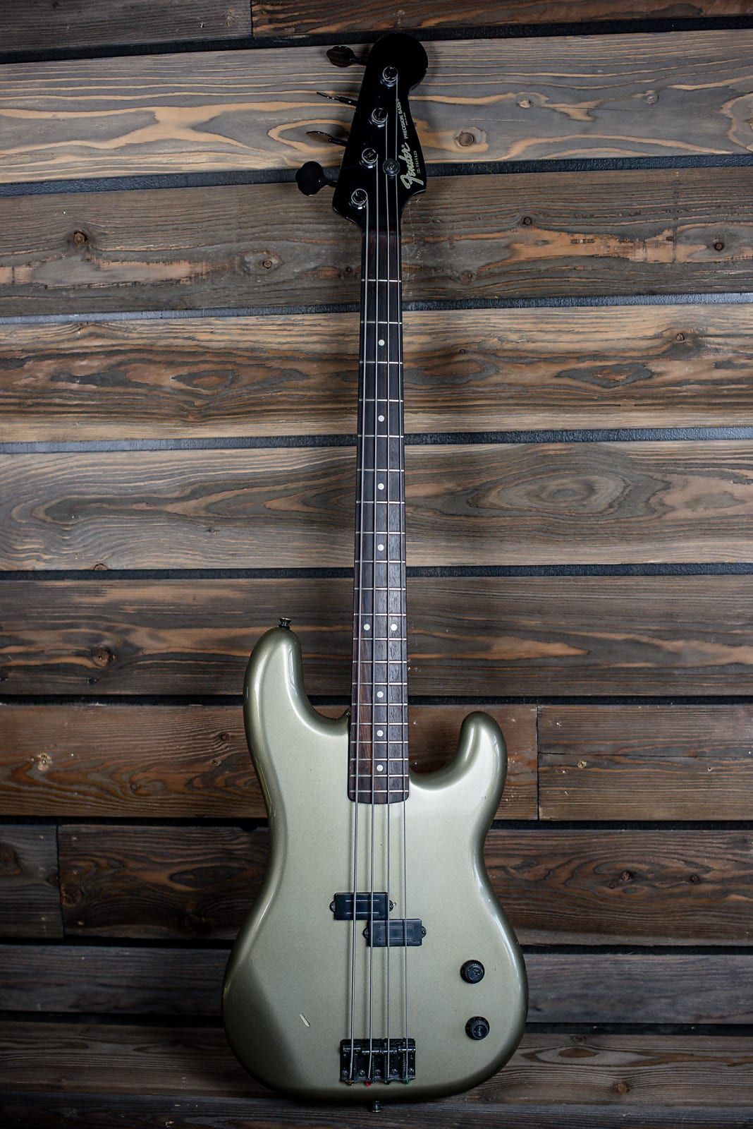 Fender Precision Bassヴィンテージ　1986〜1987年製 Fender Contemporary Precision Bass MIJ 1986 - 1987 | Reverb