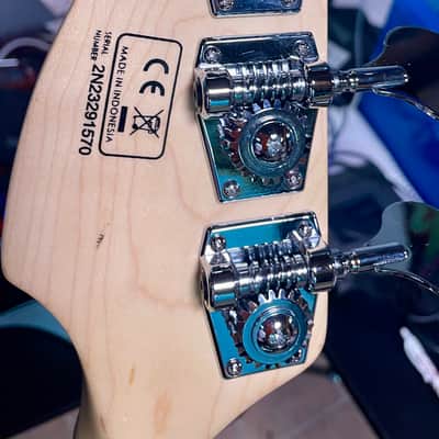 Sire Marcus Miller U5 Short Scale Bass Mint Green image 8