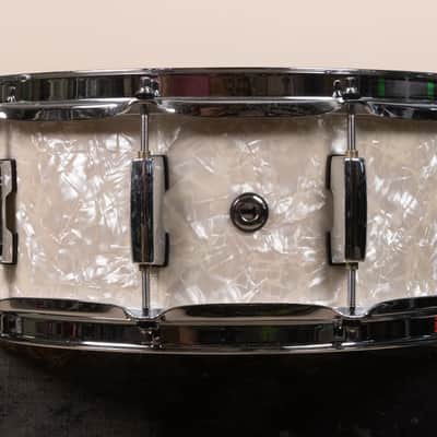 Pearl 5.5x14 Session Studio Select Nicotine White Marine Pearl Snare Drum image 6