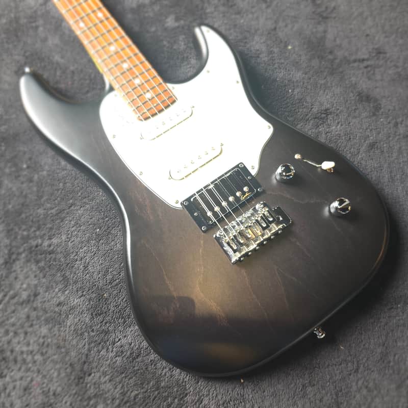 2020 Godin Session HT Matte Black