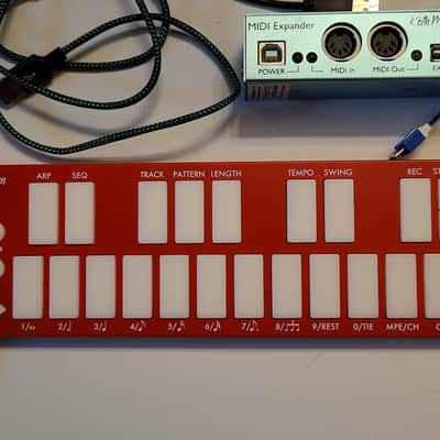 Keith McMillen Instruments QuNexus 25-Key MPE MIDI Controller with Cable Kit and Midi Expander image 2
