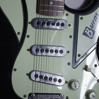 Burns London Cobra electric guitar in black - tremolo - used - w/ Gig Bag image 9