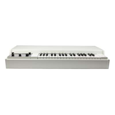 Mellotron M4000D 37-Note Digital Mellotron-Style Keyboard - White image 6