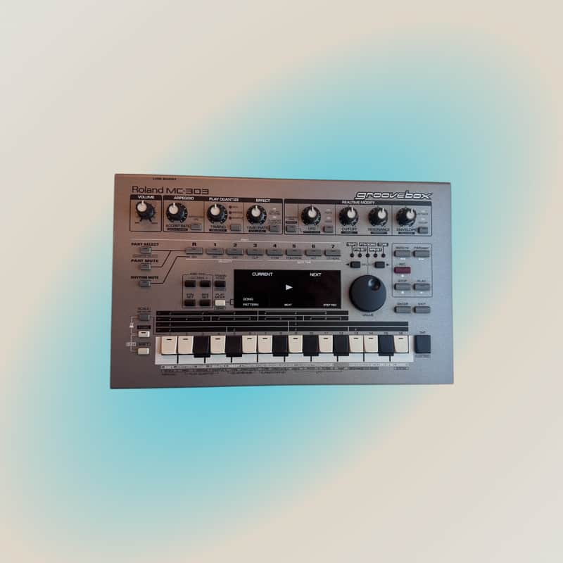 Roland MC-303 Groovebox 1990 - 1998 | Reverb