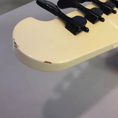 Gibson Thunderbird Signed by John Entwistle of The Who image 10