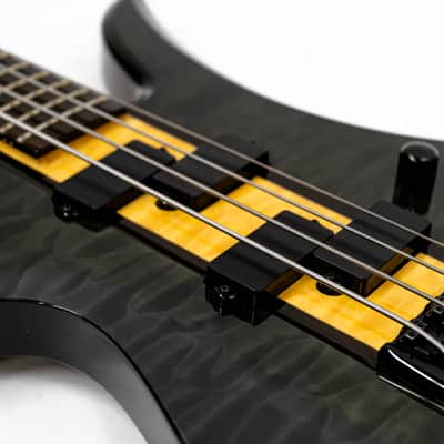 BC Rich Heritage Classic Mockingbird Bass with Gigbag - Quilted Black / Natural image 10