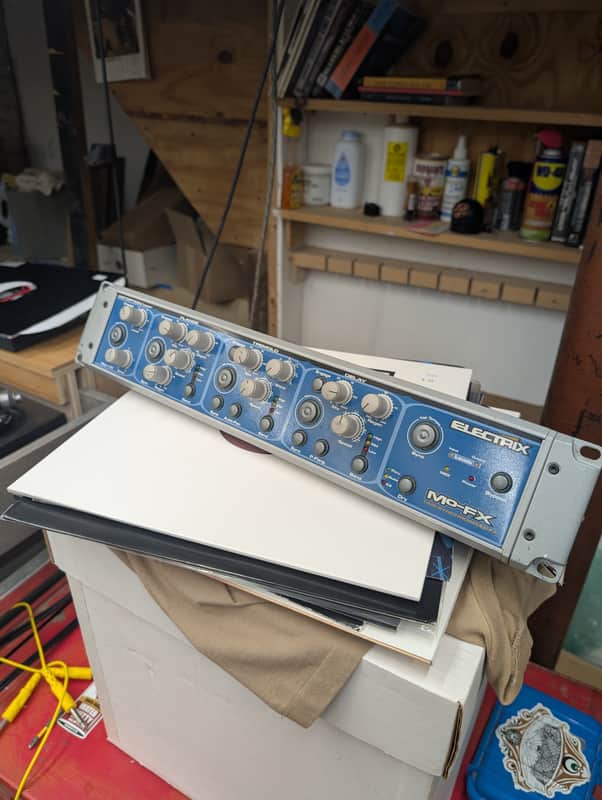Electrix Mo-FX Time Synchronized Effects Unit 2000s - Blue image 1