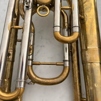 Yamaha YBH-301M Marching Baritone Horn 2010s - Lacquered Brass image 5