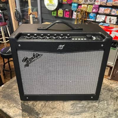 Fender Mustang III 100-Watt 1x12" Modeling Guitar Combo 2011 - 2012 - Black image 5