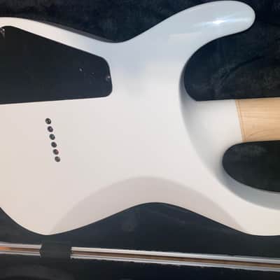 Jackson Pro Series SL2A MAH HT Soloist 2021 - Unicorn White - Pickups Upgrade & HSC image 3