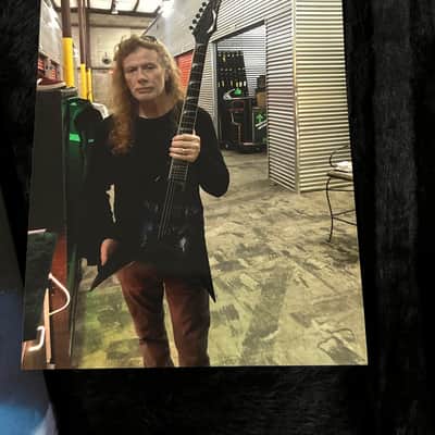 Dean USA Dave Mustaine Owned Tour Guitar Signed with Pics & COA image 8