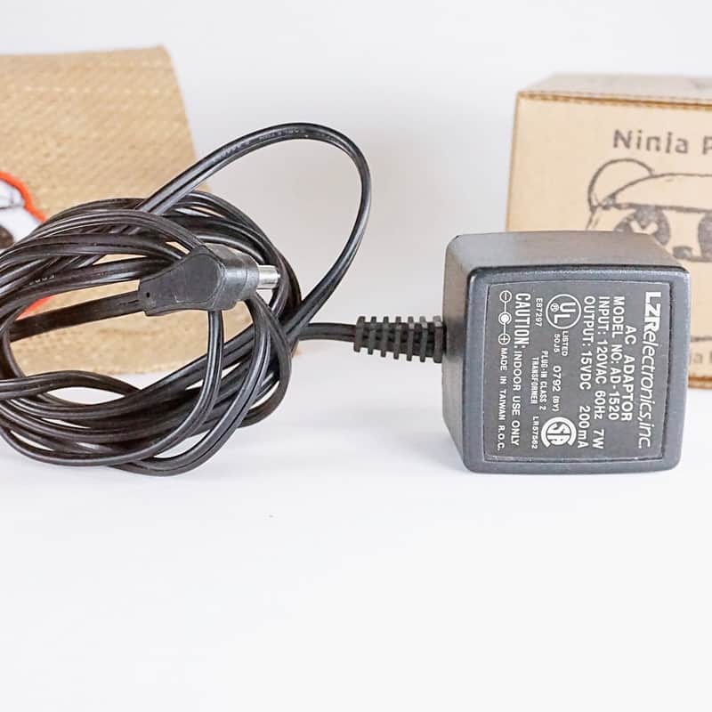 1990s Zoom Power Supply Black