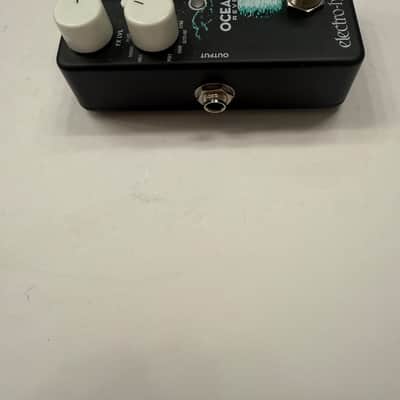 Electro Harmonix Oceans 11 Reverb Digital EHX Guitar Effect Pedal + Box & PSU image 4