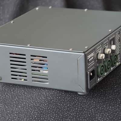 TECAMP Bonafide * 820W 2-channel solid state Bass amp * Made in Germany * balanced DI output image 9