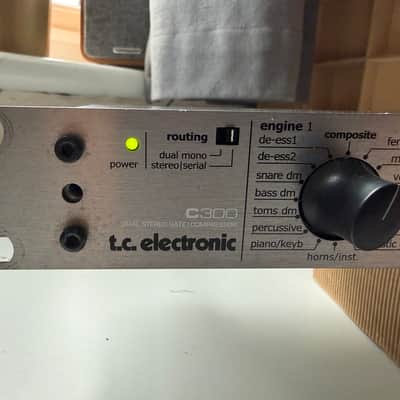 TC Electronic C300 Dual Stereo Gate / Compressor 2000s - Silver image 2