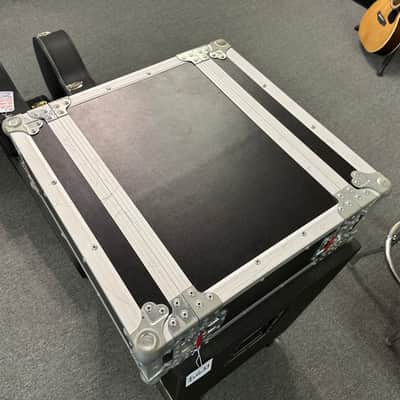Peavey Tour Series 700w Bass Amp Head 2010s - Silver/Black image 8