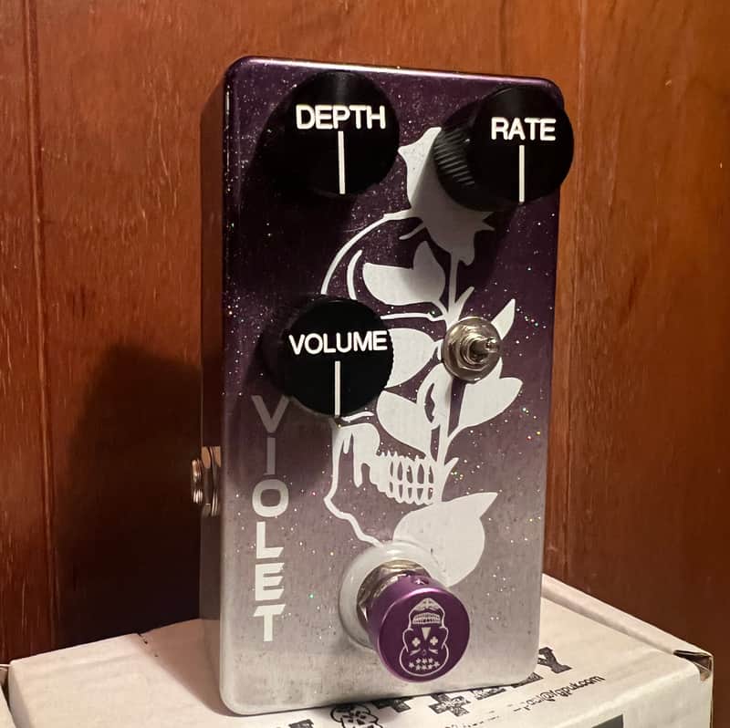 Flattley Violet Tremolo - Purple Glitter Skull image 1