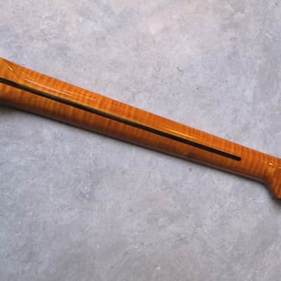 Roasted Flamed Maple Neck - 22 Frets image 3