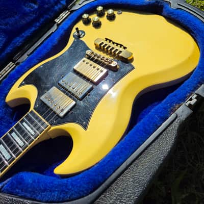 1988 Gibson SG Custom Antique Ivory Nitro Vintage USA Guitar w/ Original Chainsaw Case image 6