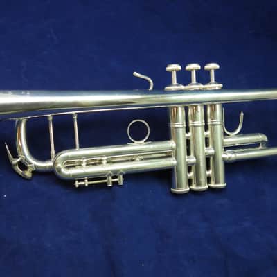 Bach 180S37 Stradivarius Series Bb Trumpet 2023 - Silver-Plated image 5