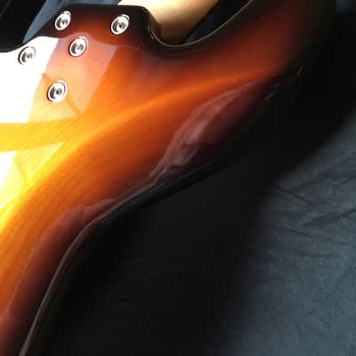 Lakland 55-60 Tobacco Burst image 15