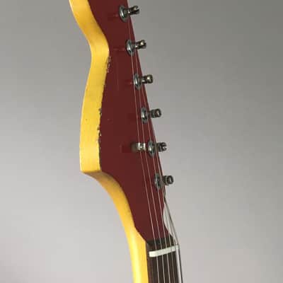 Lefty Boutique Vintage Custom Relic “Musicmaster II” Dakota Red Nitro Lacquer Musikraft 24” Short Scale HSC image 9