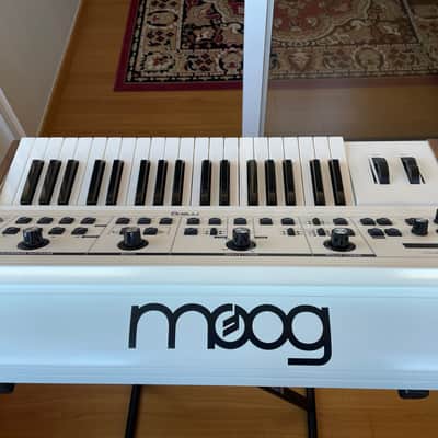 Moog Little Phatty Stage II Limited White Edition 2010 image 5