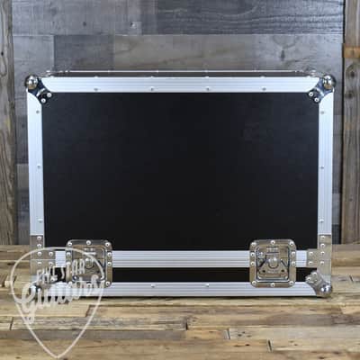 Pre-Owned 1965 Fender Vibrolux Reverb Model AA864 with Flightcase - LOCAL PICKUP ONLY image 9