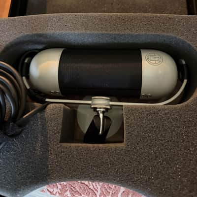AEA R92 Ribbon Microphone image 3