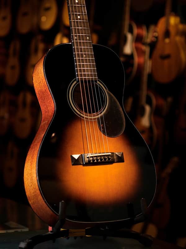 Eastman E10-P Sunburst 12-Fret image 1