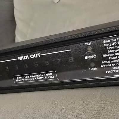 MOTU MIDI Express XT USB MIDI Interface 2017 - Present - Black image 2