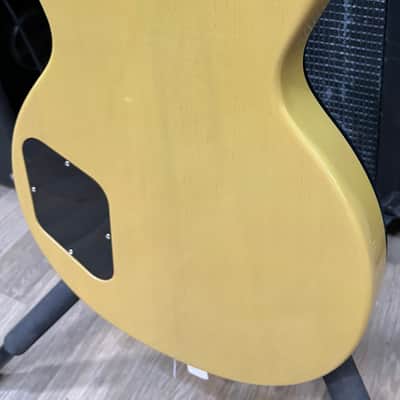 Gibson Les Paul Standard '60s Mahogany Top 2024 - 2025 - TV Yellow image 10