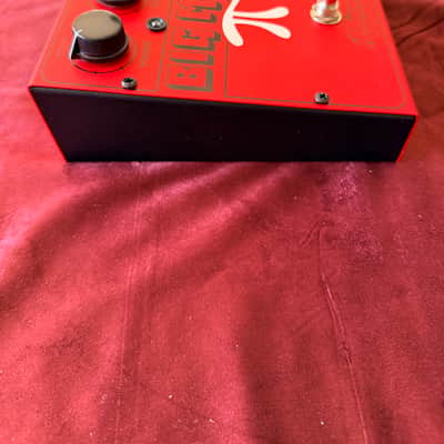 Electro-Harmonix / JHS Big Muff 2 Dual Op-Amp Fuzz 2025 - Red image 4