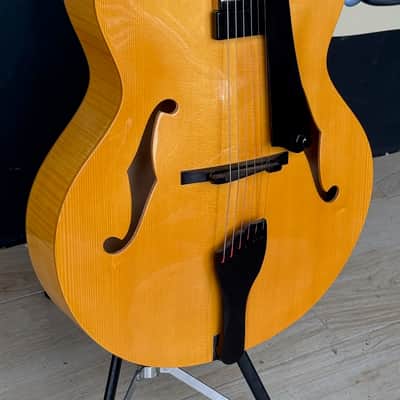 Martin CF-1 American Archtop 2006 - stunning Big Blonde Jazz Guitar signed by CF Martin IV for the Pro-Player ! image 3