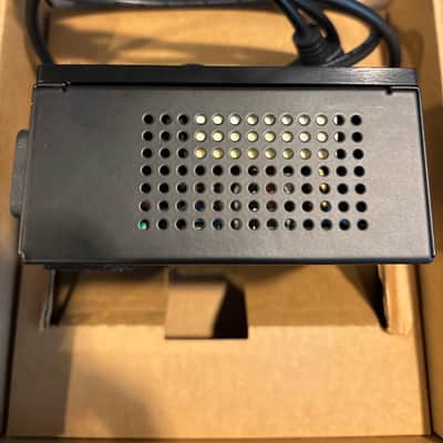 USED Seymour Duncan PowerStage 100 Stereo 2-Channel 100-Watt Pedalboard Guitar Power Amp - Black image 4