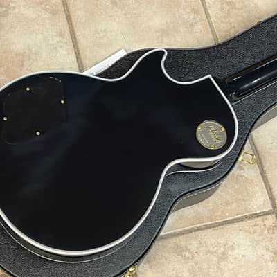 2025 Gibson Chambered Les Paul Custom Ebony Ultra Light Aged Murphy Lab image 8