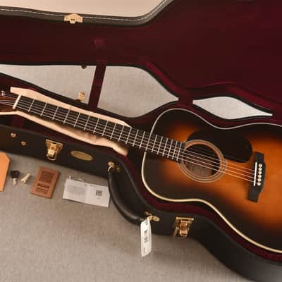 Martin 000-28EC Eric Clapton Sunburst #2945019 — Acoustic Guitar image 1