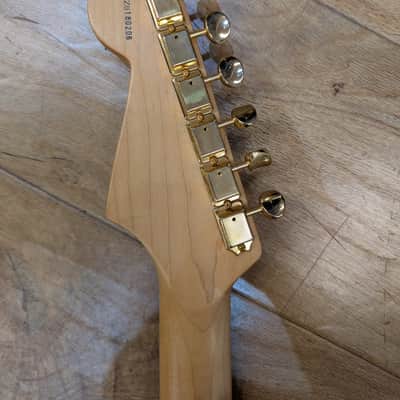 Fender Deluxe Super Stratocaster 2001 - Trans Crimson Red image 6