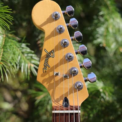 Fender Stratocaster White 1993 Left Handed Kurt Cobain Strat Japan Nirvana Guitar + Hotrail image 11