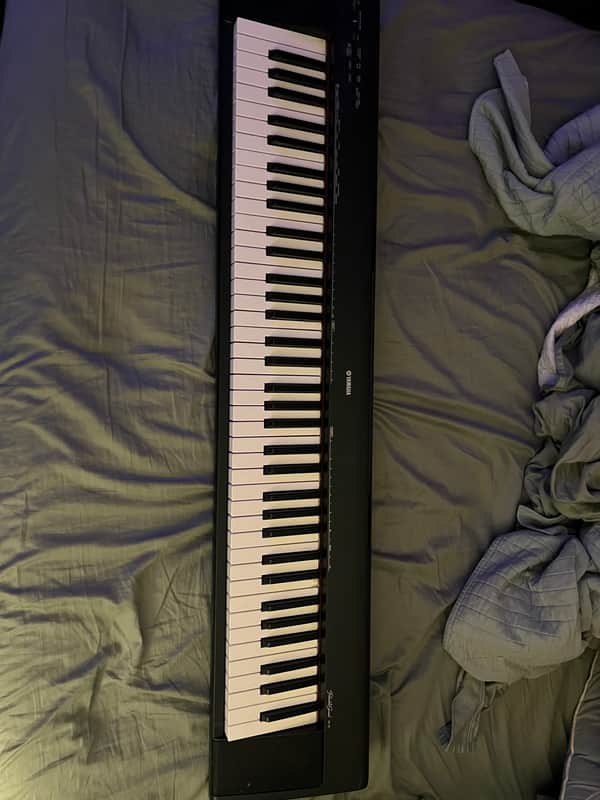 Yamaha Np-30 2007-2011 - Black 76 key image 1