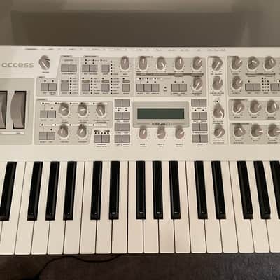 Access Virus TI2 Polar 37-Key Digital Synthesizer 2009 - 2023 - White