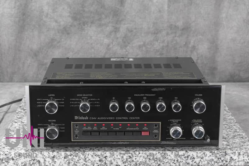 McIntosh C34V A/V Control Center Stereo Preamplifier in Good Condition