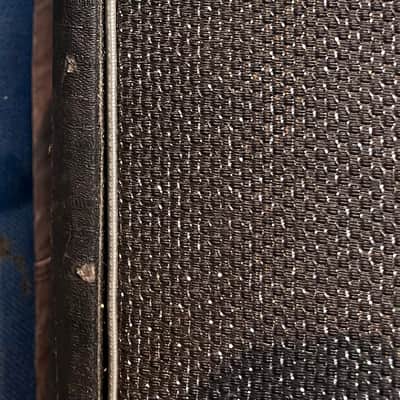 Crate V30 Model V3112 30-Watt 1x12" Guitar Combo 2000s - Black image 2