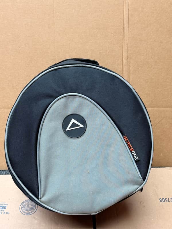 Ultimate Support Series One Tom Bag image 1