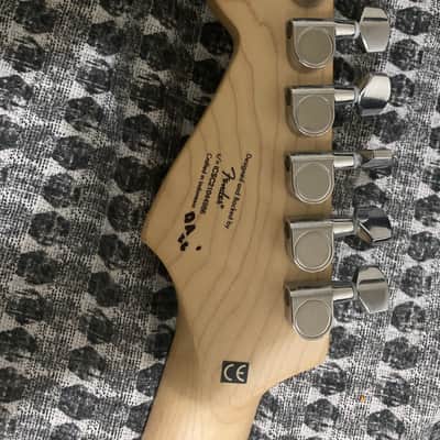 Squier Bullet Hardtail Stratocaster Mid-2000s - Lake Placid Blue image 4