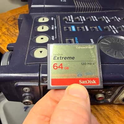 TASCAM HD-P2 Recorder 2010s - Navy Blue image 3