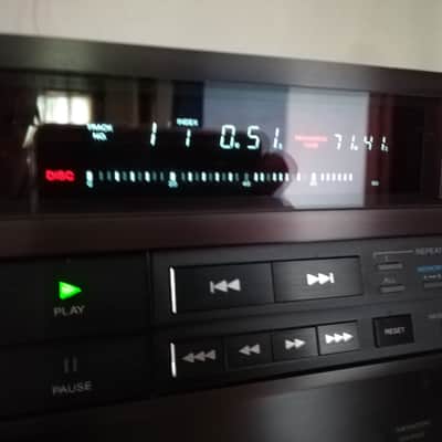 Sony CDP701ES cd player One of the best Sony Esprit CD players image 1
