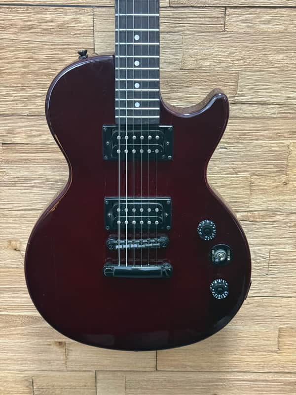 Epiphone Les Paul Special II Guitar 2009 - Wine Red gloss-  Good condition image 1