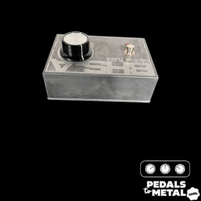 Reeves Electro BHS-A Black Hat Sound Alpha Fuzz Pedal - 2025 - Silver X13038 image 7