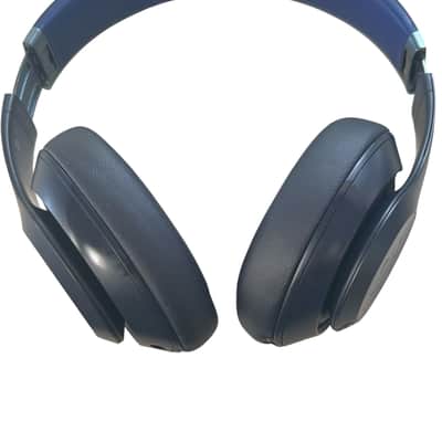 Beats by Dr. Dre Headphones MQTP3LL/A image 1